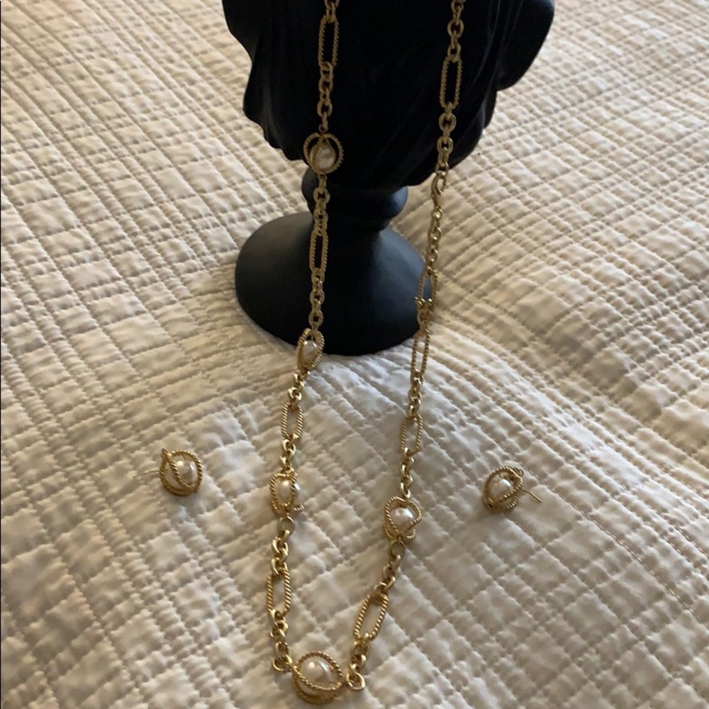Long necklace and earring set